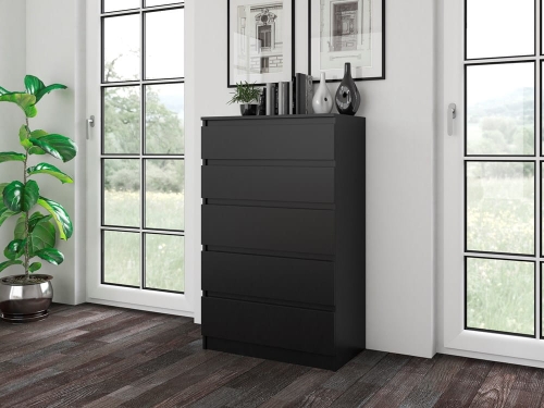 Komoda czarna wysoka z szufladami nowoczesna do salonu.