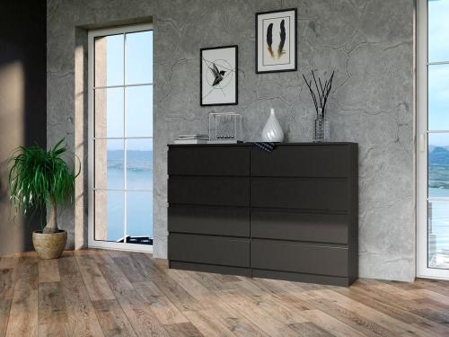 Komoda czarna nowoczesna szeroka z ośmioma szufladami.