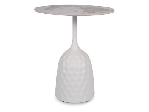 Stolik kawowy biały okrągły prezentuje elegancki model z ceramicznym blatem w połysku marmuru i stabilną metalową podstawą do nowoczesnego salonu.