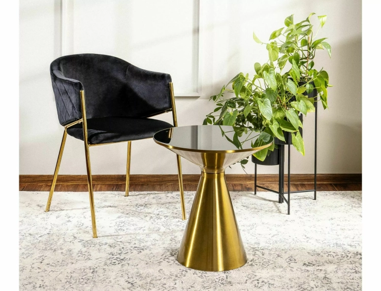 Stolik kawowy okrągły złoty z hartowanym szkłem i stabilną konstrukcją idealny do nowoczesnych wnętrz.